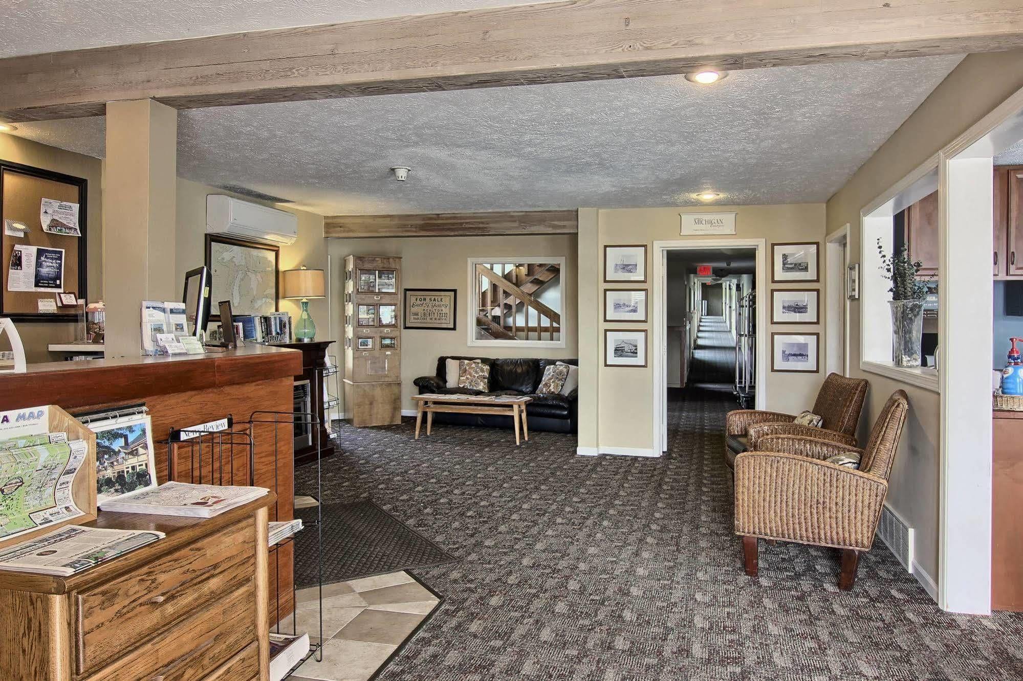 Pointes North Inn Шарлевой Экстерьер фото